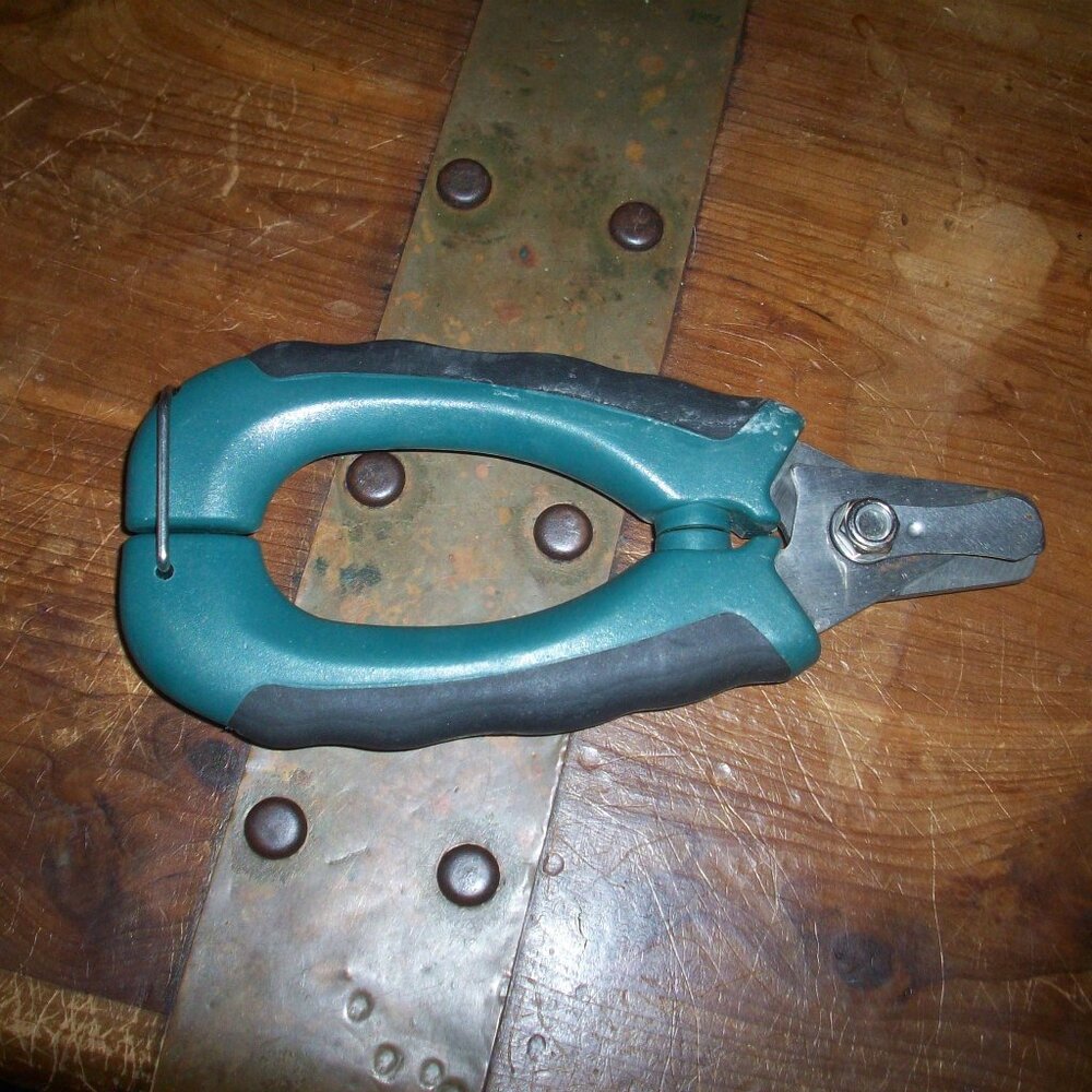 Locking Dog Toe Nail Clippers For  Dogs Professional Heavy Duty w/ Safety Guard